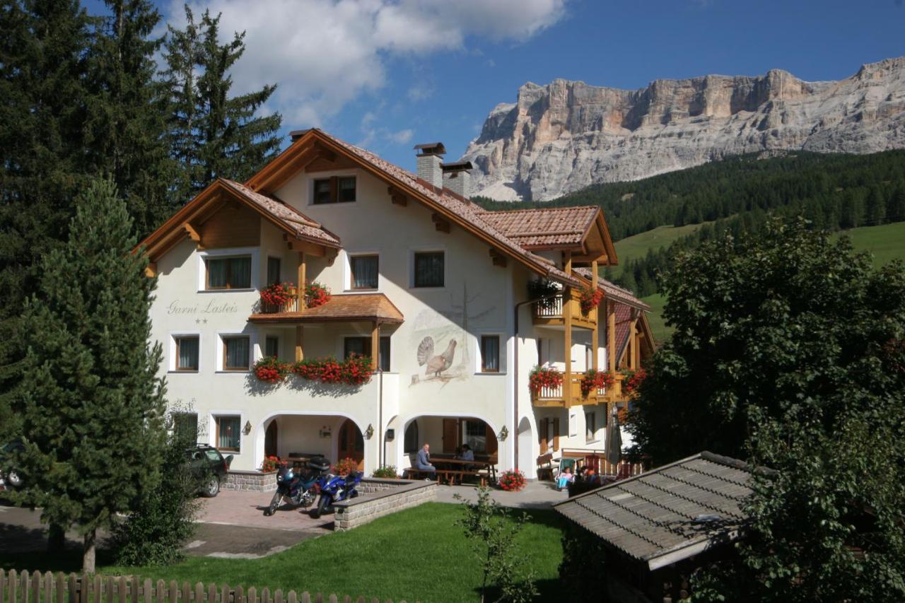 Apartments Lasteis La Villa  Exterior foto